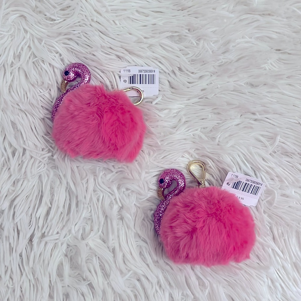 New! Bath and Body Works PINK FLAMINGO pocketbac holders!